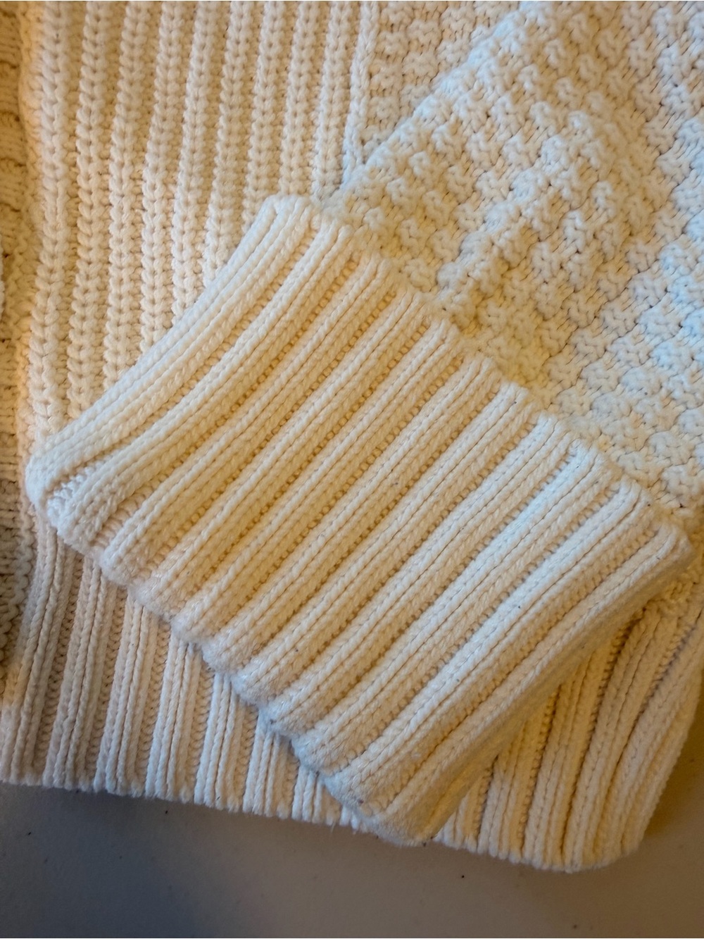 Abercrombie & Fitch Ivory Chunky Knit Cardigan | Size Small - Picture 4 of 6